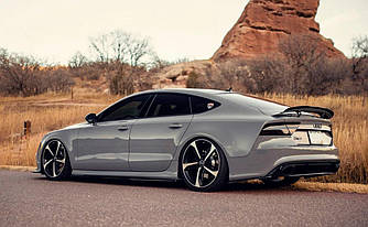 Бічні накладки Audi RS7 C7 рестайл тюнінг обвіс дифузор спідниця