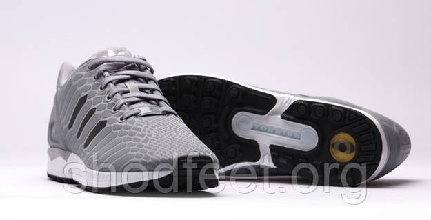 Adidas flux metallic hotsell