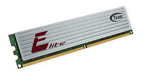 Модуль пам'яті DDR3 DDR3 4GB/1866 Team Elite Plus UD-D3 (TPD34G1866HC1301) (D)