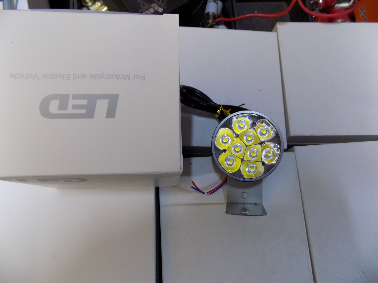 Ліхтар LED (противотуманки) додатковий світлодіодний 8 світлодіодів 6-12V 6000 K (пр-во LED,Китай)