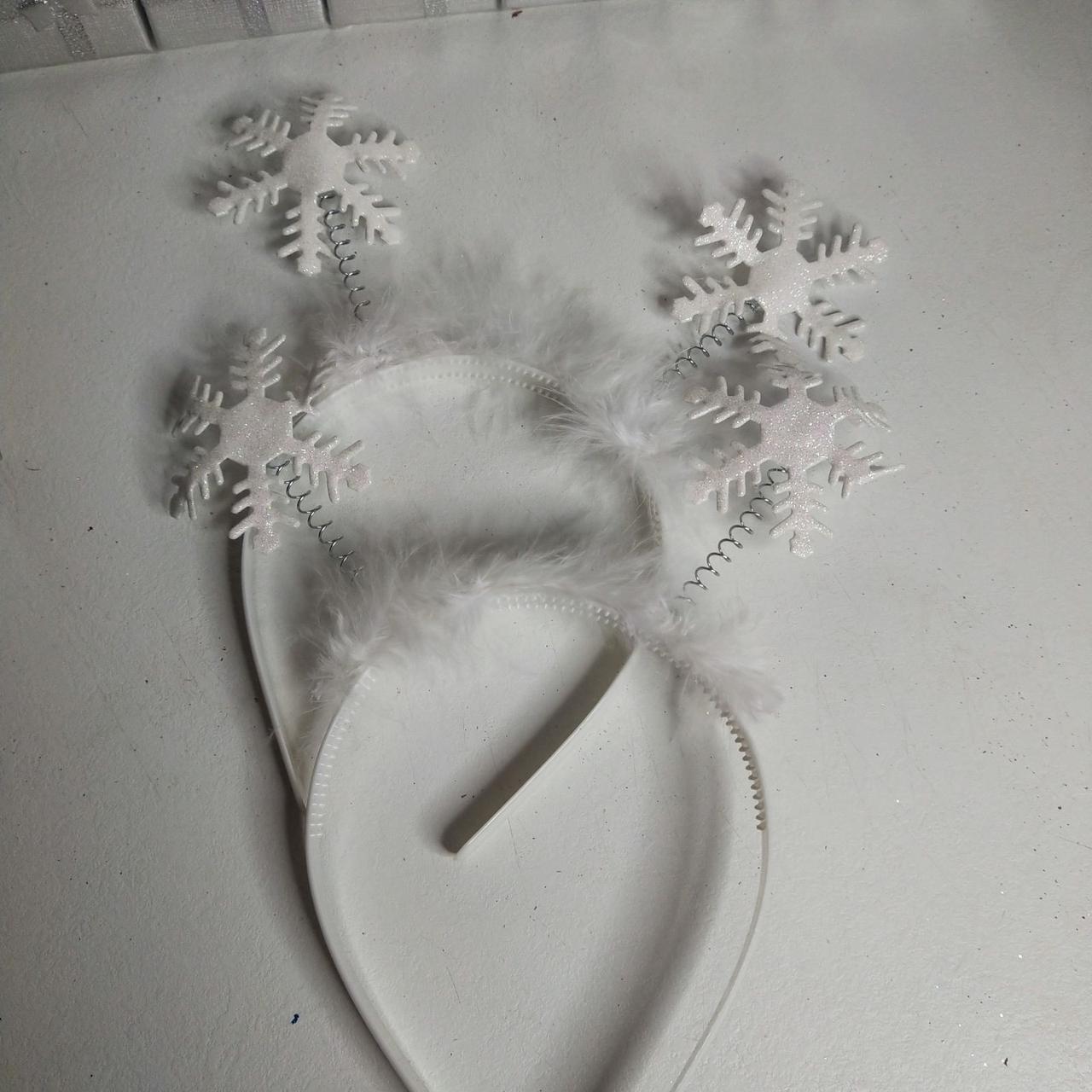 Дитячий Новорічний Обруч Сніжинка з пір'ям білий 1 шт, фото 1