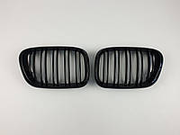 Ноздри на BMW X5 E53 1999-2003 год Черные Глянцевые ( Двойные M-Look )