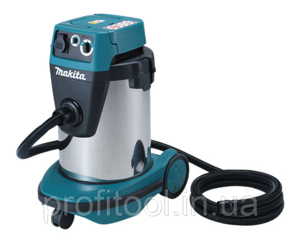 Пилосос MAKITA VC3210LX1