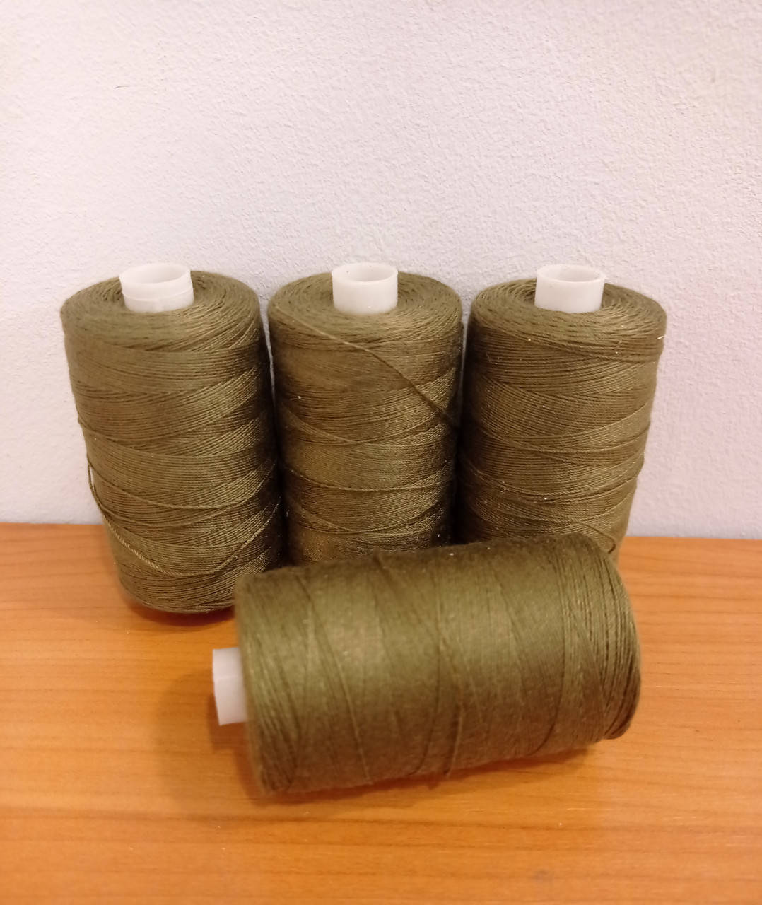 

LuxStyle 20/3 500м Джинсовые нитки цвет №424