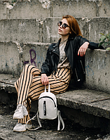 Жіночий маленький червоний рюкзак білий міський зі штучної шкіри