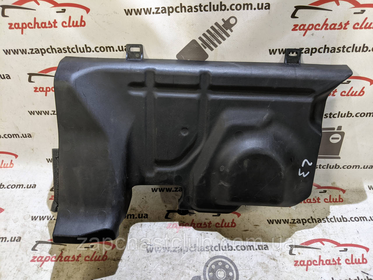 Накладка на торпедо MN124779 9917581 Lancer 9 Mitsubishi, фото 1