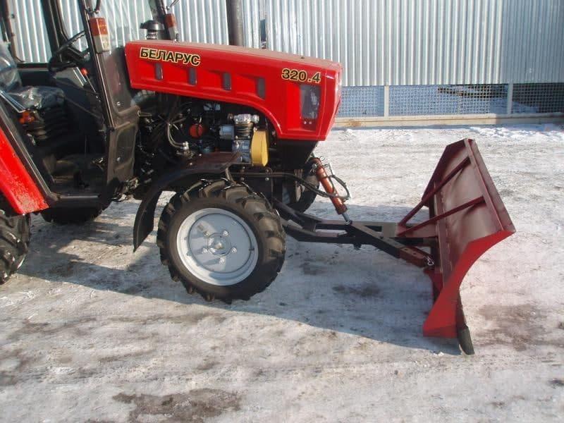 Відвал універсальний на МТЗ 320
