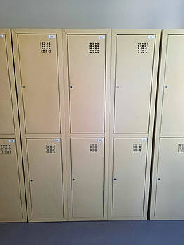 Шафа металева для одягу ШОМ-400/3/6/