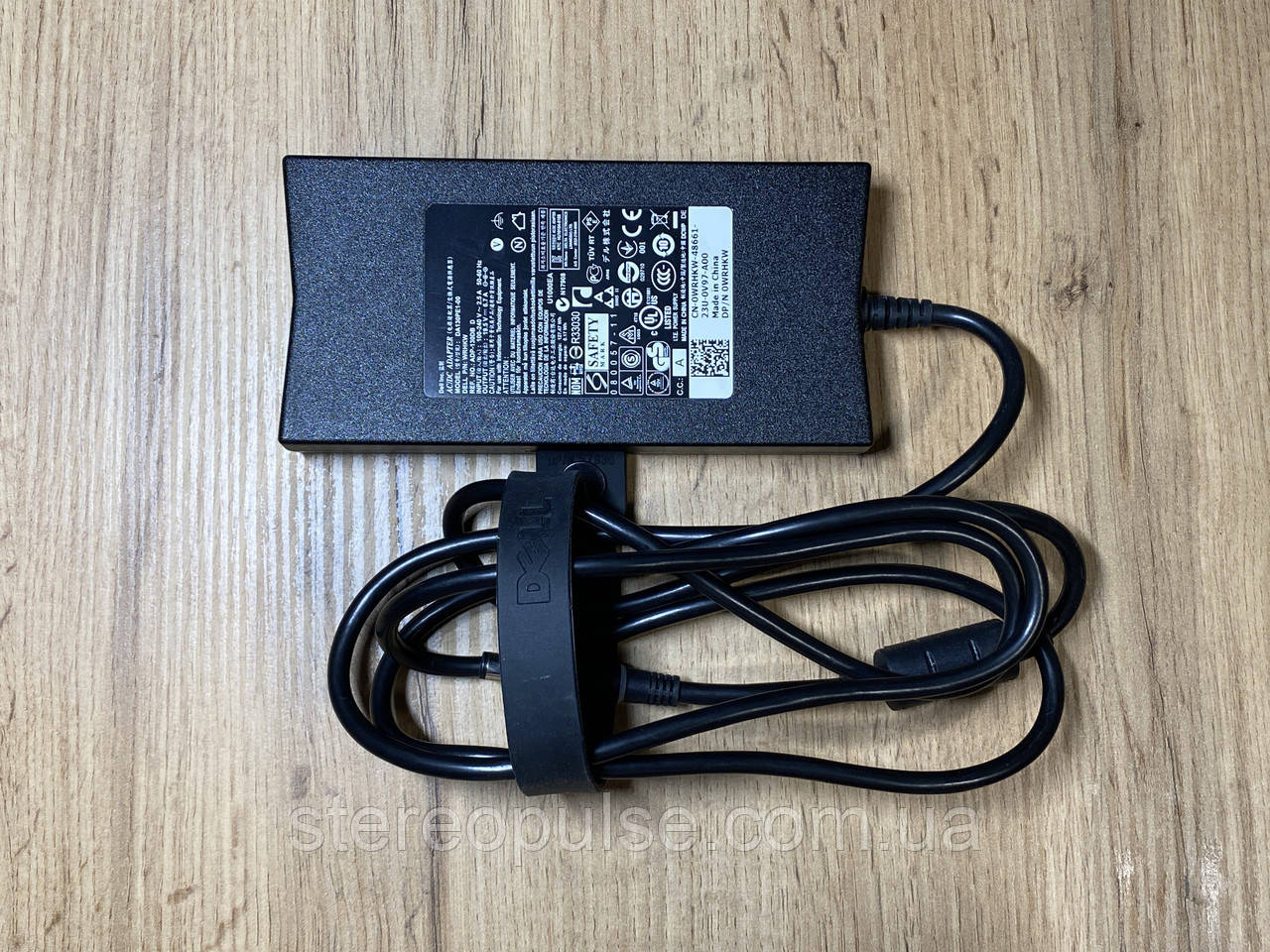 Блок живлення Dell DA130PE1-00 для ноутбуків Dell 130W (7.4x5.0) Original