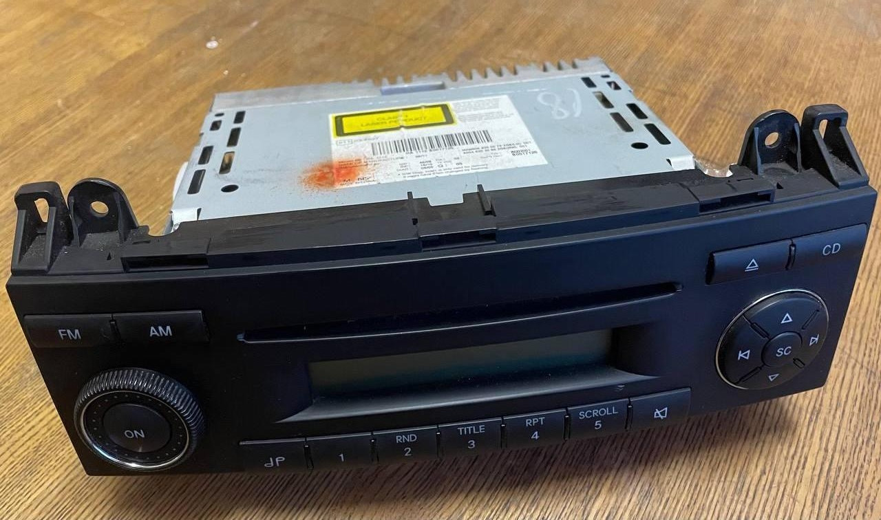 A0048204086 Магнітола Mercedes Sprinter W906 VW Crafter б/у, фото 1