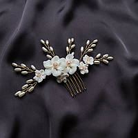 Заколка-гребешок в прическу невесты с жемчугом и нежными цветами (13,5*9 см)