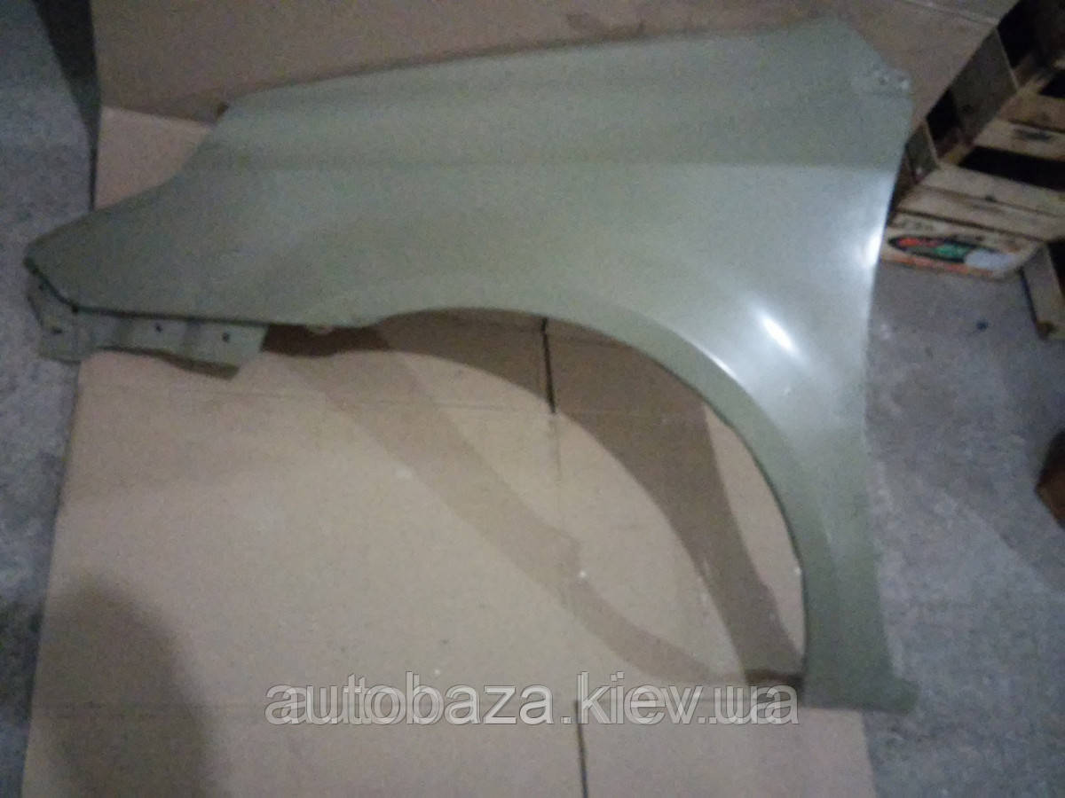 Крило переднє ліве Geely MK - 10120005140103