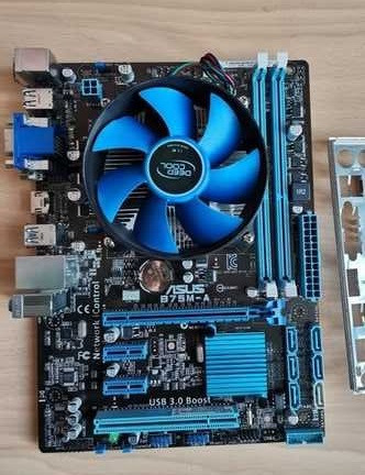 ДУЖЕ ПОТУЖНИЙ ІГРОВИЙ 4ьох ЯДЕРНИЙ Комплект - Проц INTEL CORE I7-2600 ( 4 по 3,4 Ghz ) + Плата ASUS s1155 B75M-A