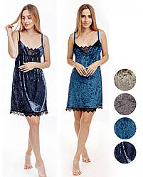 Нічна сорочка жіноча на тонкій бретелі, з мереживом, мармуровий велюр, колір хакі, Milana