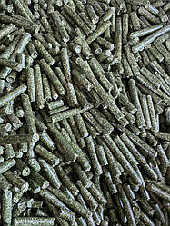 Люцерна гранульована кормова 1т, люцерна присованная корми для тварин і птахів