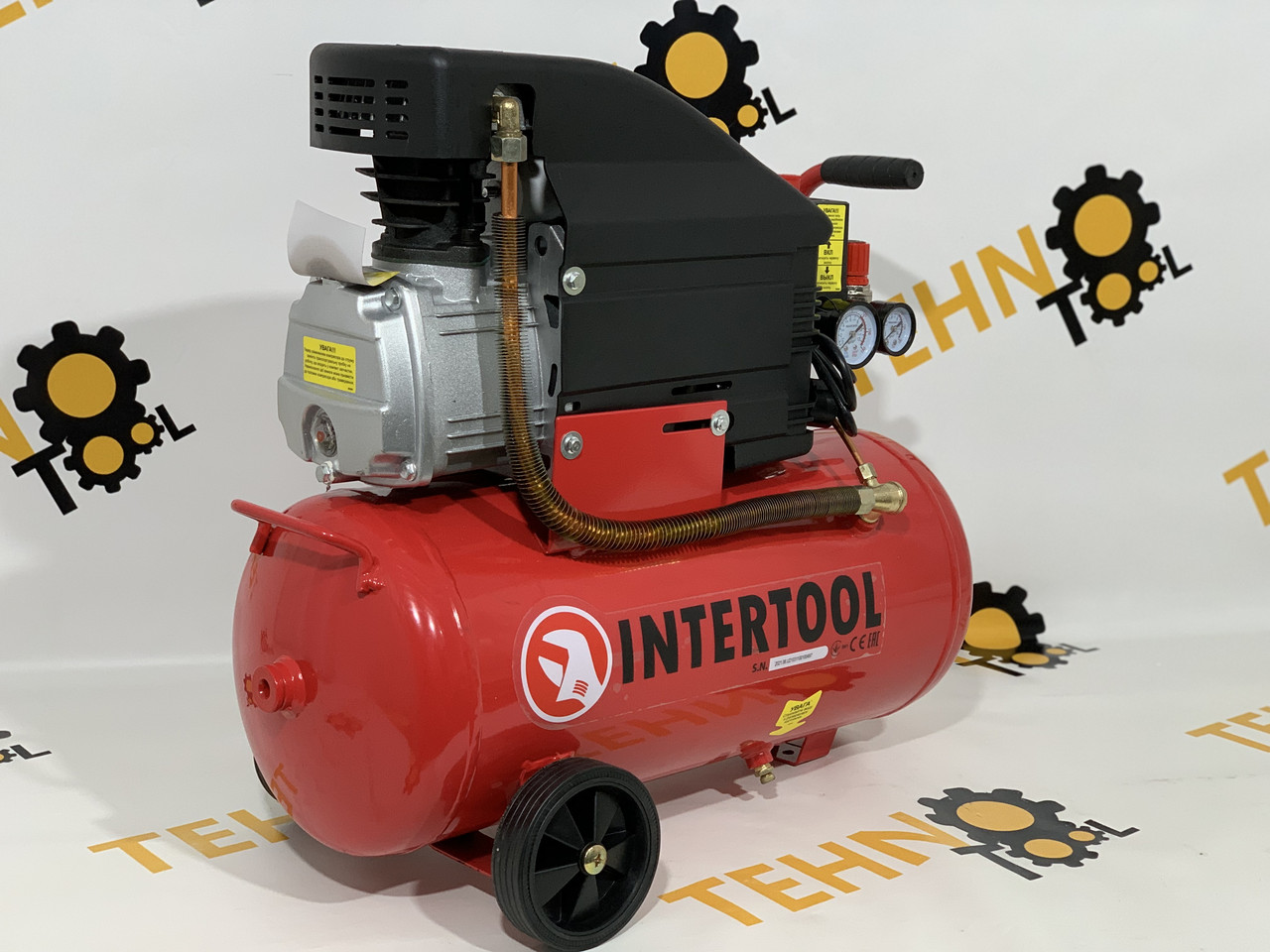 Компресор 24 л, 1.5 кВт, 220 В, 8 атм, 206 л/хв Intertool PT-0010