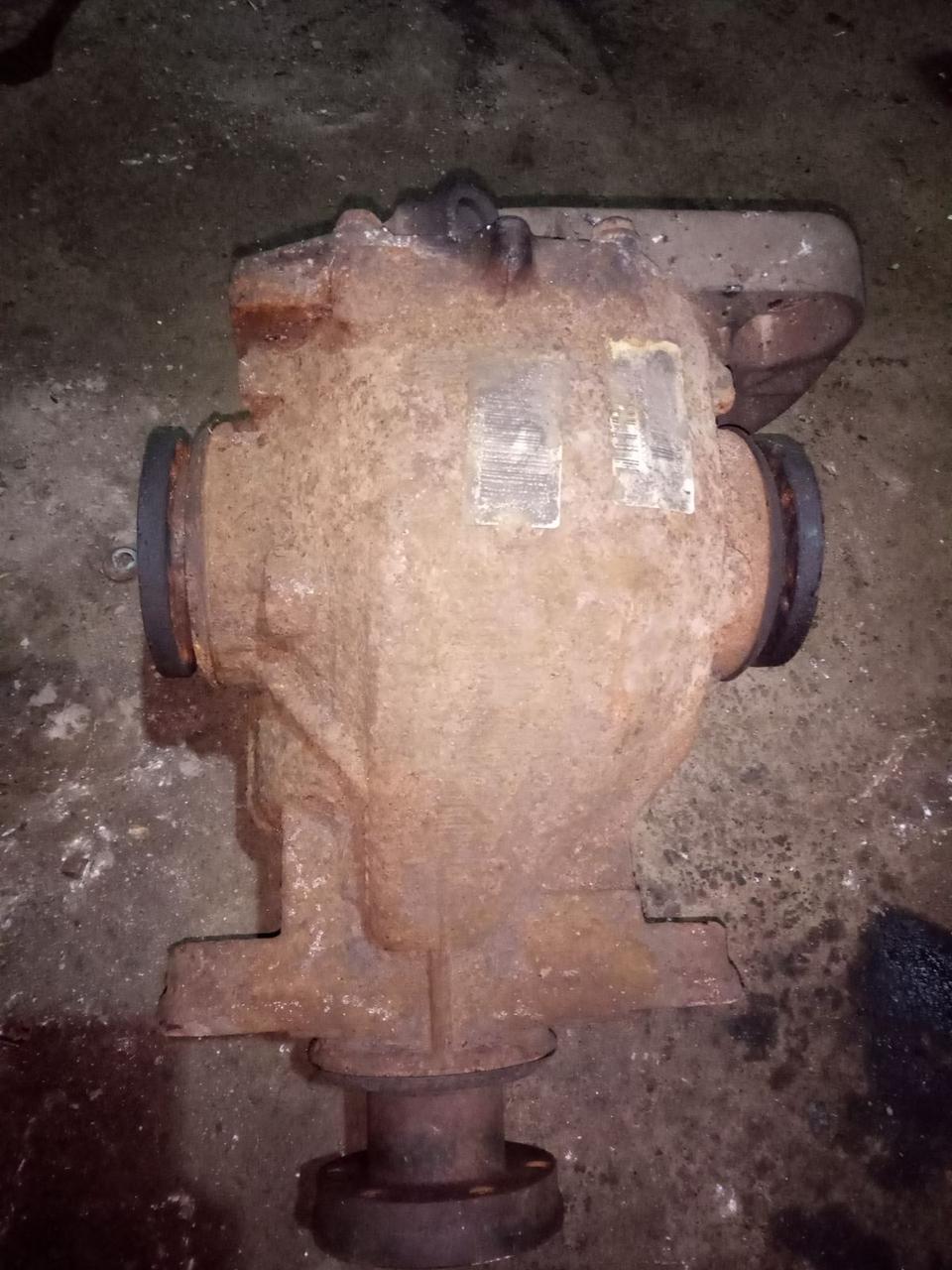 Б/У міст редуктор задній (диференціал) 3,73 для BMW M5 E60 33107527005 2.5 бензин, фото 1