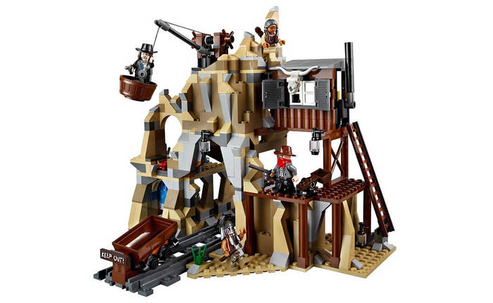 Купить Конструктор Лего LEGO The Lone Ranger Перестрелка у серебряной ...