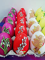 Свеча пасхальная в форме Яйца декорирована