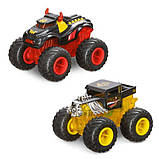 Hot Wheels Monster Trucks машинка інерційна зі звуком та світлом жовта Bone Shaker Mondo 51227, фото 5