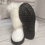 Дитячі підліткові шкіряні зимові чоботи для дівчинки з хутром зовні білі Tops, фото 4
