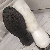 Дитячі підліткові шкіряні зимові чоботи для дівчинки з хутром зовні білі Tops, фото 9