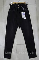 Подростковые джинсовые брюки черного цвета МОМ для девочек оптом GRACE 134---164см