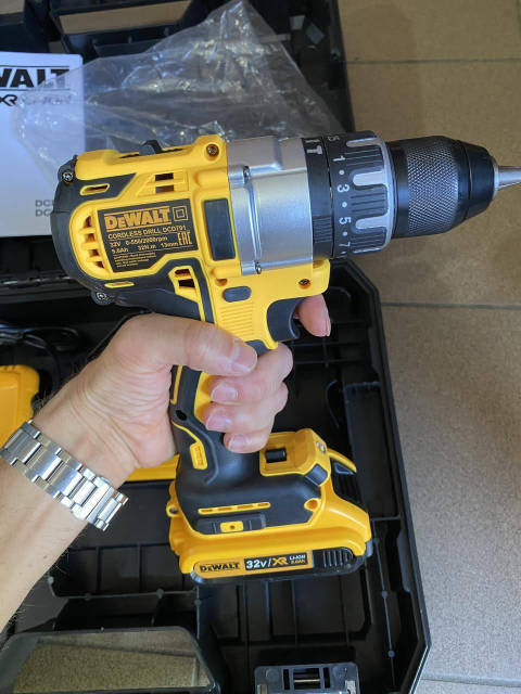 13 DeWalt DCD791 32V 5A h ID 1540334354 2790 Prom.ua