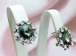 Сережки з кристалами, білого та темно-сірого кольору. Родій. Діаметр: 19 мм. Італійська застібка.