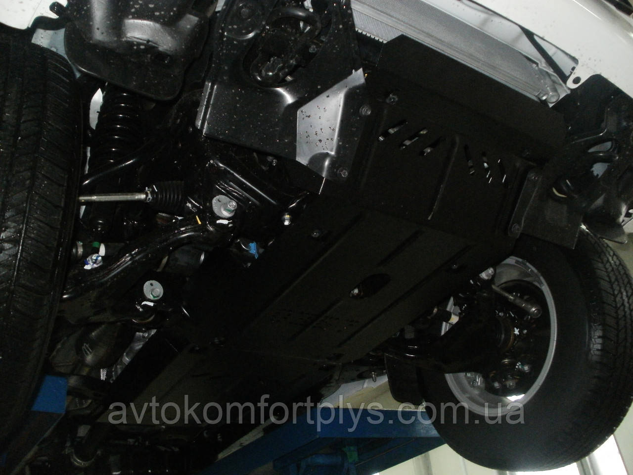 Металева (сталева) захист двигуна (картера) Toyota Hilux (2011-) (V-2,5 D; 3,0 D), фото 1