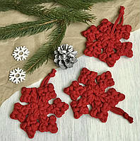 Новогодний декор Снежинки игрушки на елку ручная работа зимние украшения из пряжи, цвет Мак