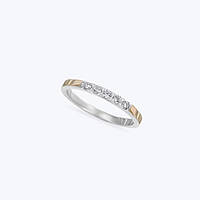 Женское серебряное кольцо Грация с золотыми вставками и Фианитами DARIY 080к