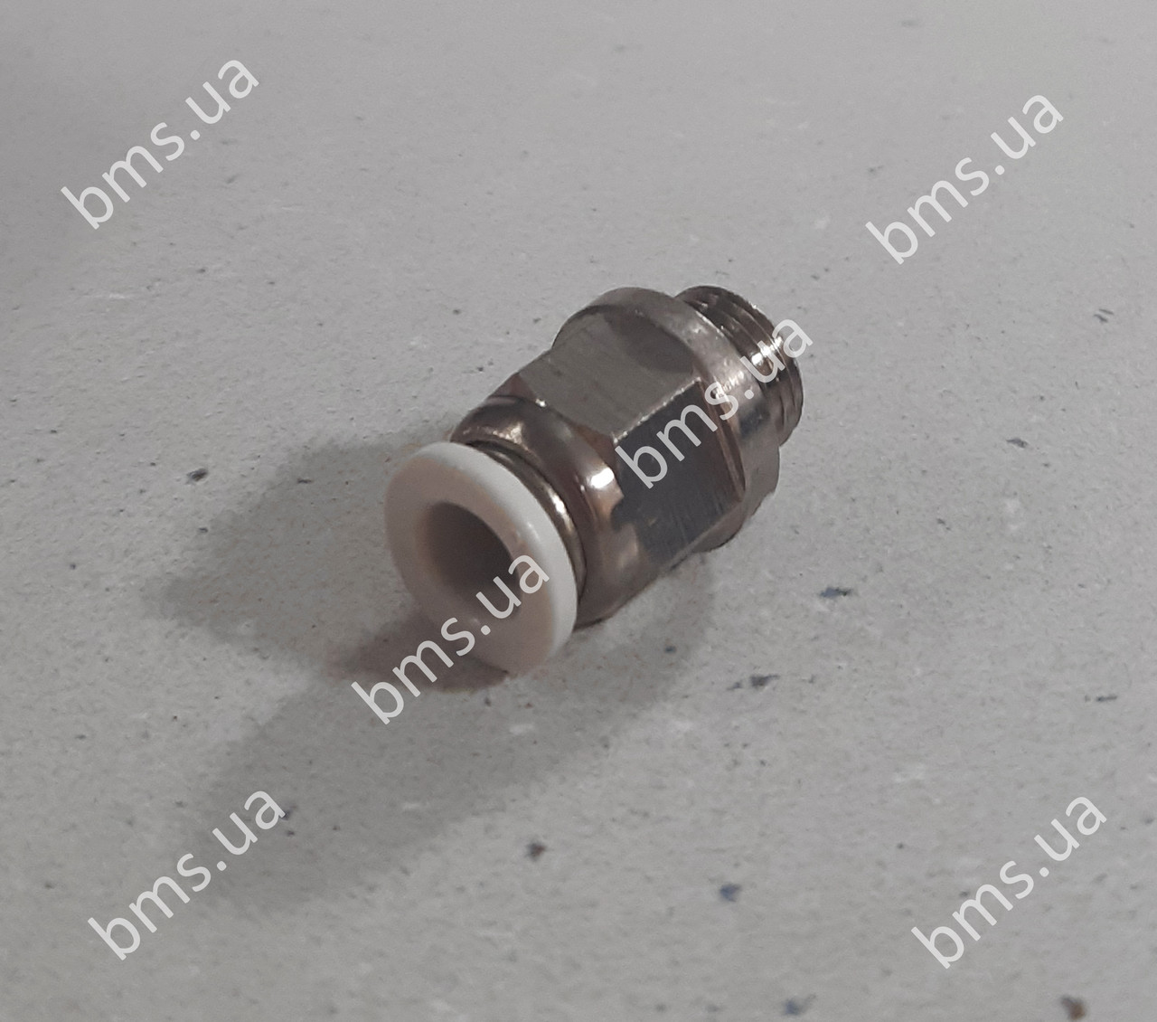 З'єднання різьбове пряме 1/8" AG (рознімач NW6)