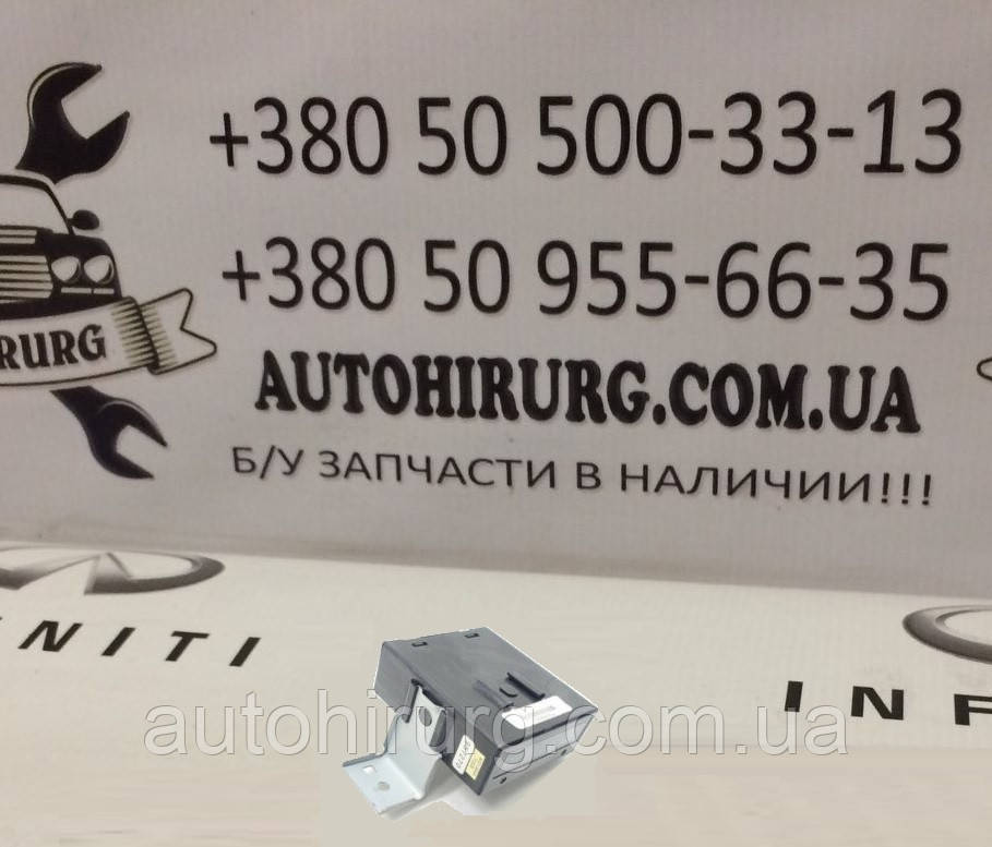 Блок керування дверима Infiniti QX56 TWD1U631