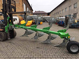 Плуг оборотний 4 корпусу