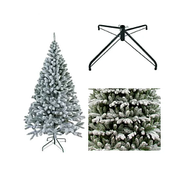 Ялина лита засніжена