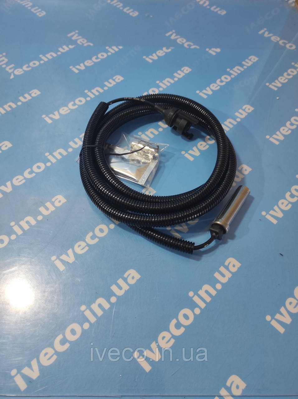 Датчик ABS правий MAN L2000 L=2100 мм 81271206147 81271206060 3.37037
