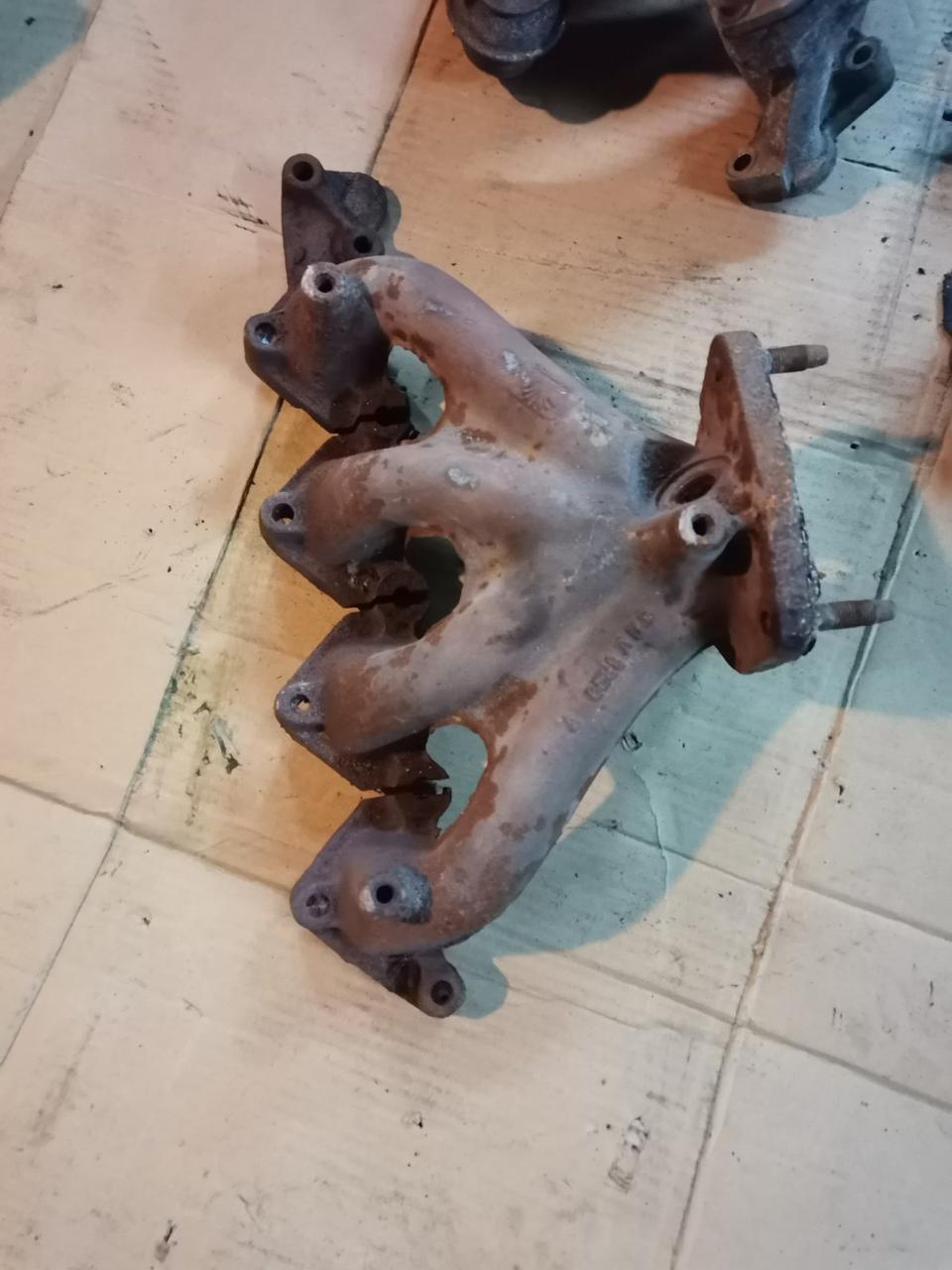 Коллектор Выпускной Ланос 1.6 — Купить Недорого на Bigl.ua (1542080218)