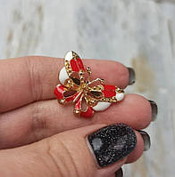 Брошка маленький метелик Колір золото Металевий сплав 2.6 см x 2.0 см Ціна за 1 шт.