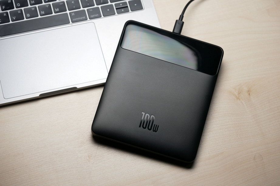 Зарядний опір Power bank Baseus Blade 100 W 20000 mAh для ноутбуків, фото 1