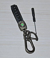Брелок для ключей плетеный с карабином Skoda