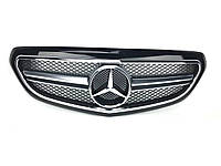 Решетка радиатора Mercedes W212 AMG 2013+ (Черный глянец)