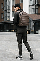 Вместительный коричневый рюкзак для подростка для ручной клади с отделением под ноутбук