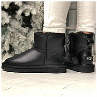 Унисекс зимние UGG Classic II Mini Black Leather черные кожаные угги классик 2 мини женские ботинки уги зимние