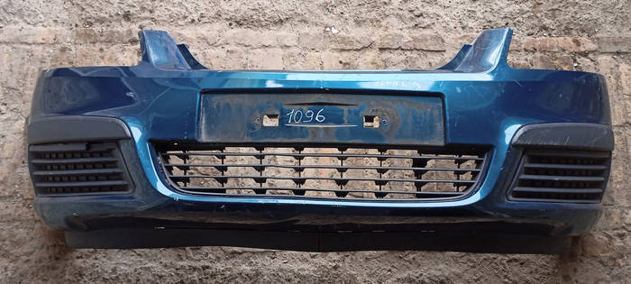 Бампер передний решотка бампера Opel Zafira B 13124959 Опель зафира Б ...