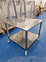 Стіл виробничий на колесах