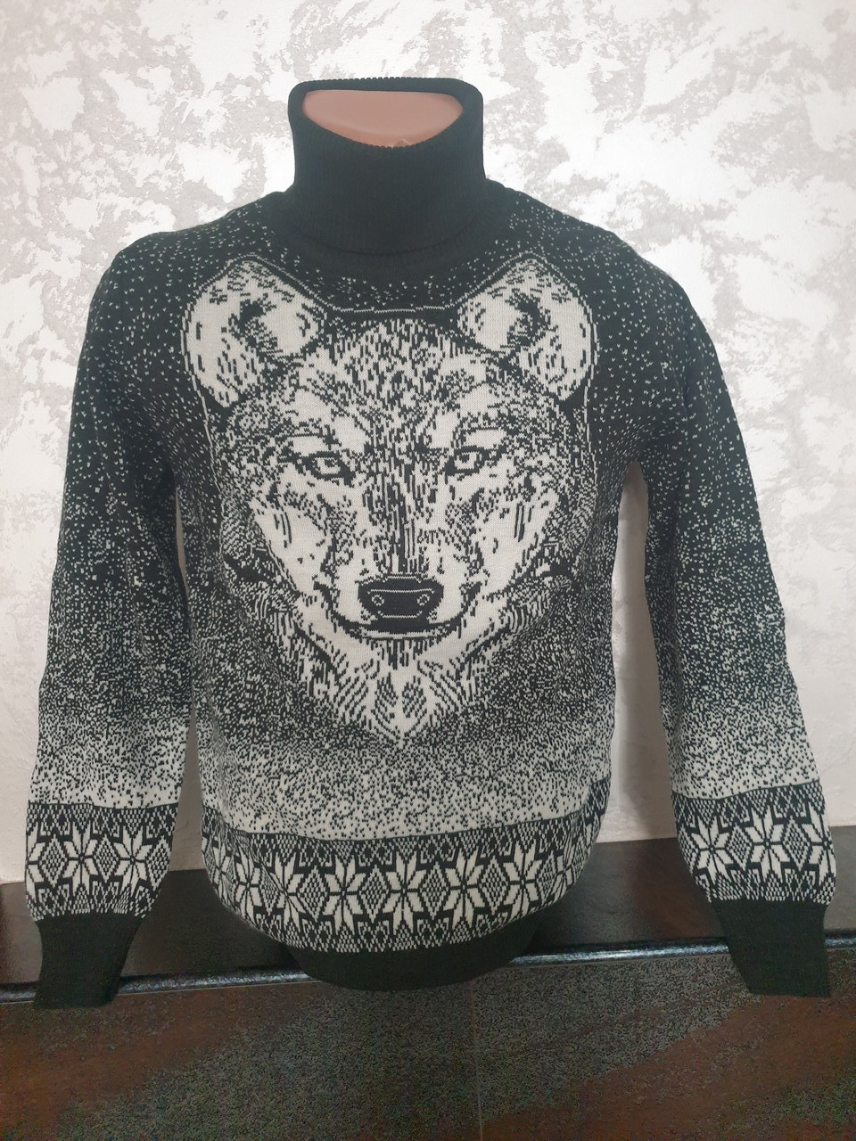 Молодіжний светр хакі з вовком розмір M,L,XL,XXL