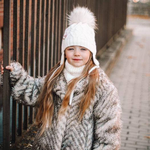 Детские зимние шапки купить в Москве | Головные уборы для детей на зиму в интернет-магазине, цена