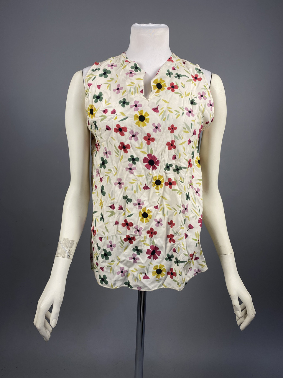 Блуза легка Pittarello, Італія, з квітами, Розмір М, Чудовий стан