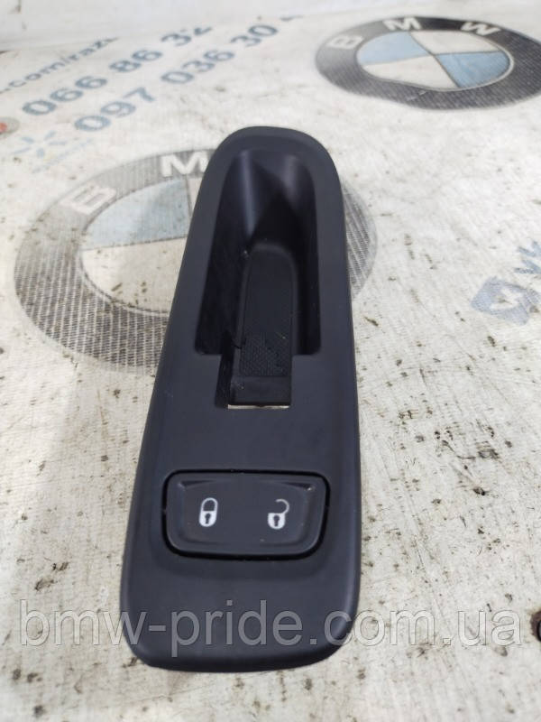 Кнопка блокування центрального замка Jeep Compass 2.4 2018 перед. прав. (б/у)